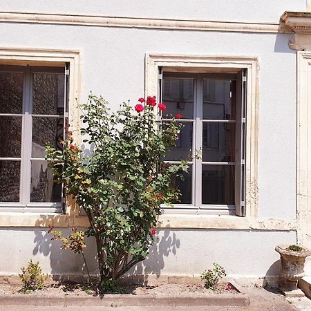 Le Studio Avec Parking Prive Honfleur Exterior photo